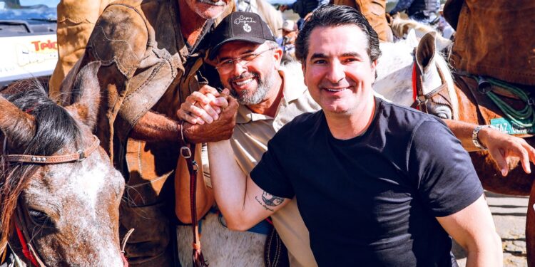 Mais uma pesquisa mostra a força de Gustinho Ribeiro: CTAS aponta deputado entre os mais citados na espontânea